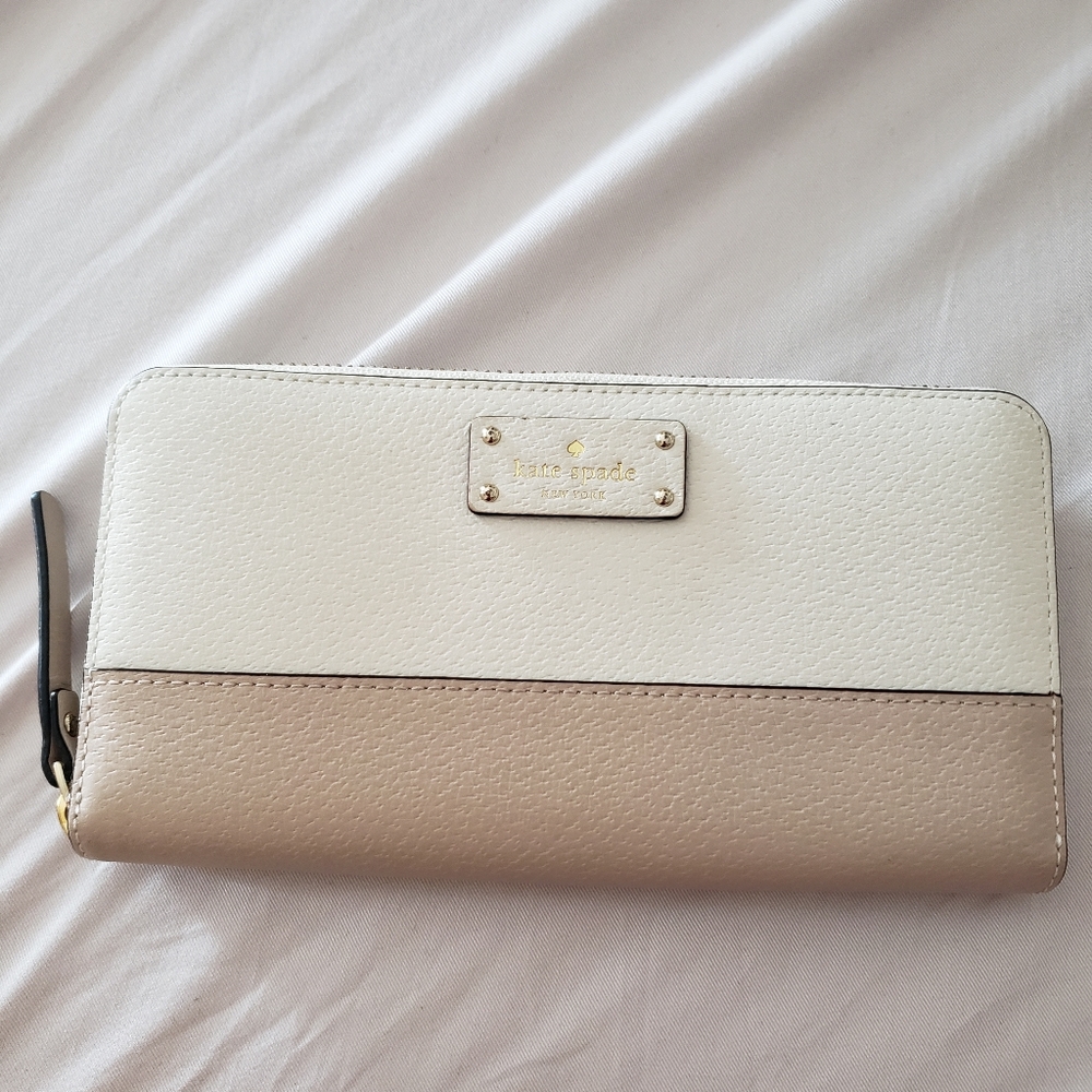 💛Kate Spade Wallet
